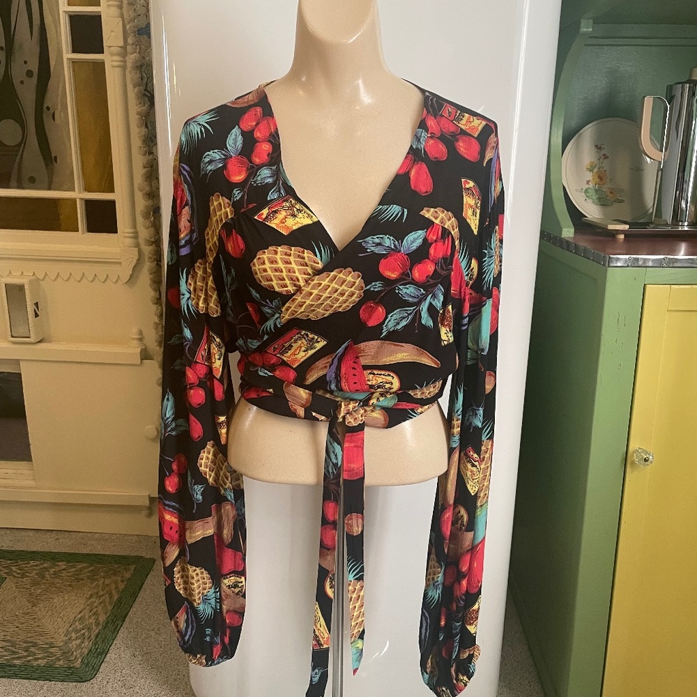 Loco Lindo Retro 1930s 1940s Wrap Blouse Fruit Basket Carmen Miranda